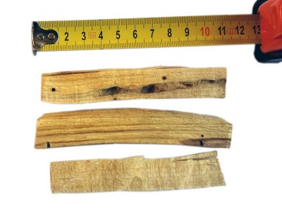 Palo santo sticks (Bursera graveolens)