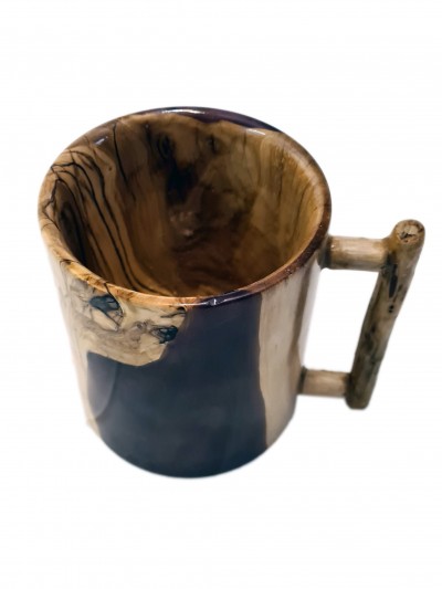Mug in olive wood and violet resin